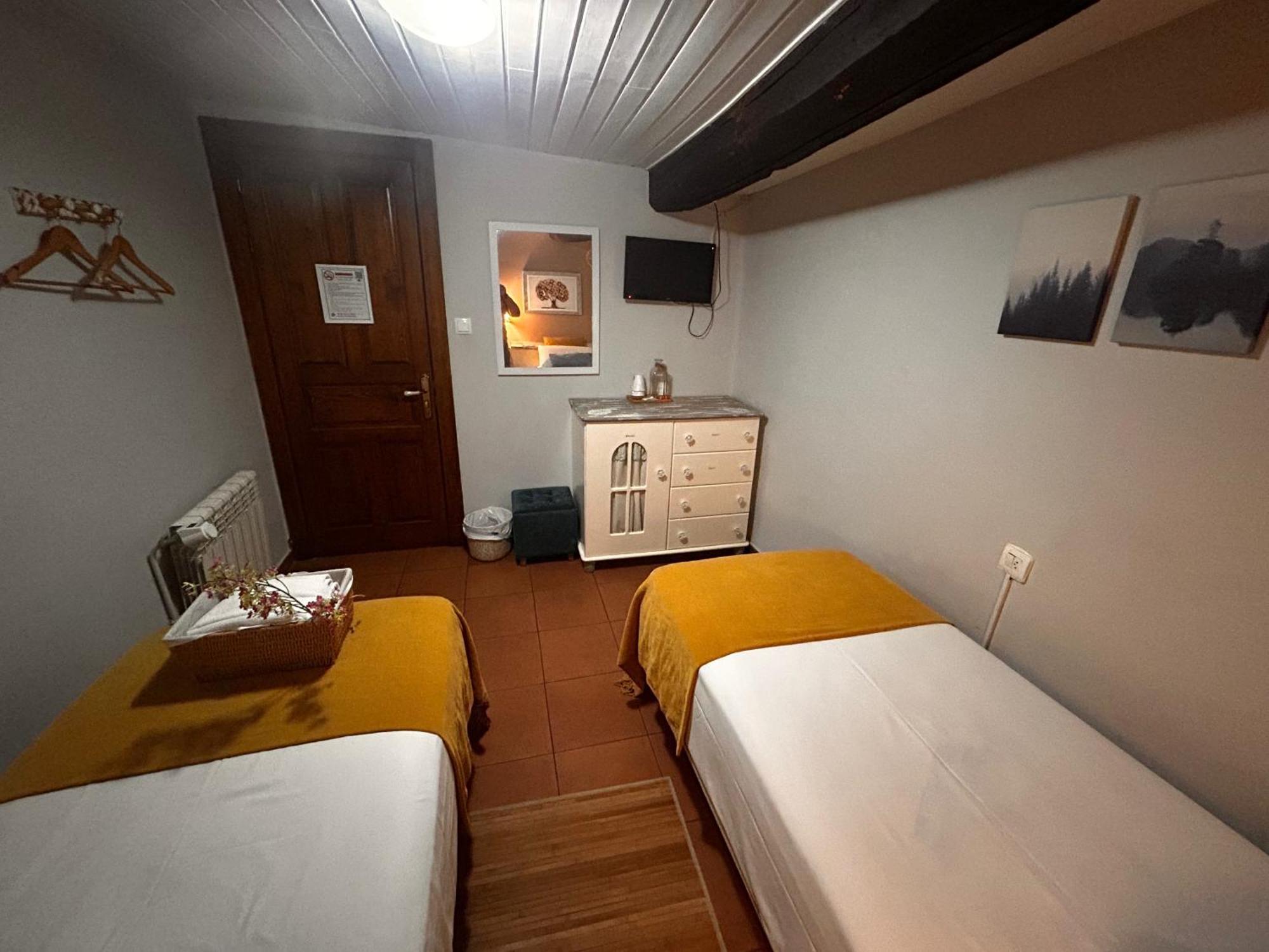 Hostal Casa San Nicolas Molinaseca Luaran gambar